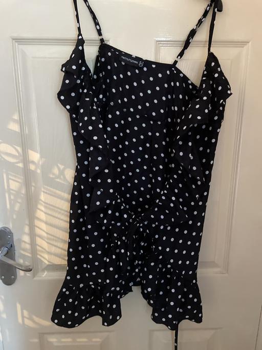 Buy & Sell Essex Chelmsford - Photos for Black/white polka dot wrap top PLT 8