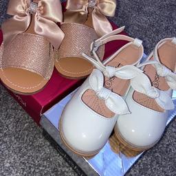 Girls shoes both size 5
New, in the box
£8 each
Collection s2
