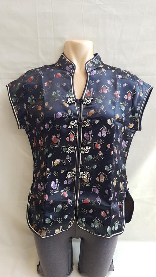 Buy & Sell Essex Thurrock - Essex - Photos for ladies top