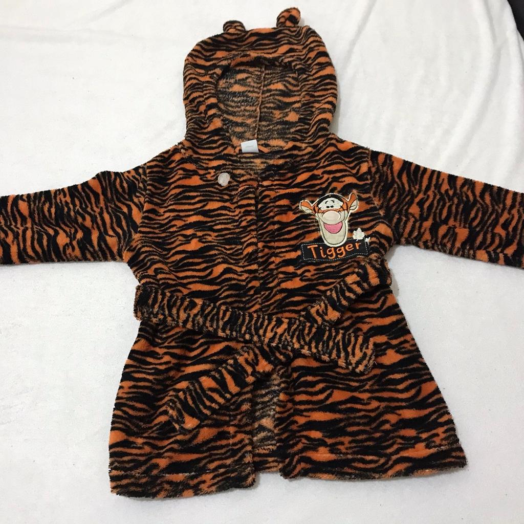 Size:12-18months
Collection bl1 or could post