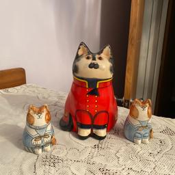 3 cats in excellent condition