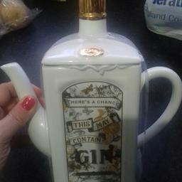 unwanted gift never used still has plastic around it .
gin design
collection only