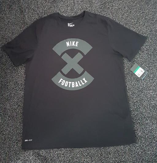 Buy & Sell West Midlands Dudley - Photos for MENS NIKE T-SHIRT. UK SIZE XL