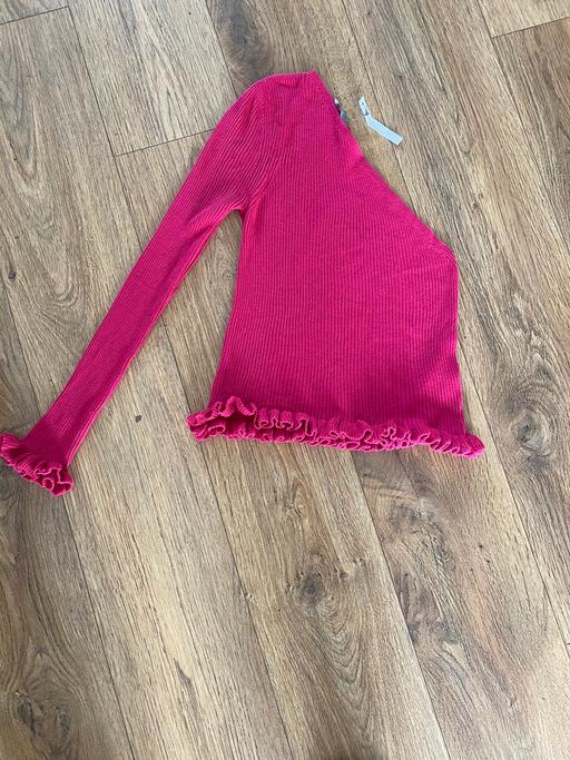 Buy & Sell South East London Croydon - Photos for NEW SLEEVELESS PINK JUMPER