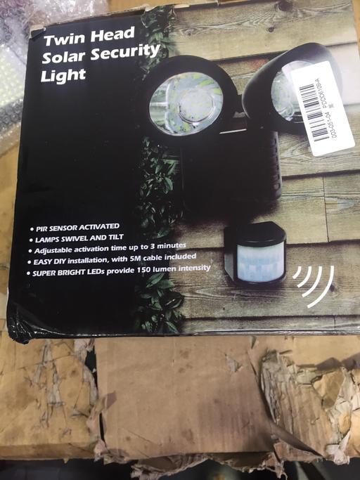 Buy & Sell Greenford Ealing - Photos for Twin head Solar security light