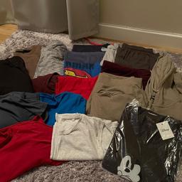 Men’s clothing bundle includes
1 x XL Green tracksuit hoody & bottoms 
1 x L Soulstar Jumper
1 x L Disney Confused Mickey Mouse Tshirt
1 x L Zara Tshirt 
1 x L black/white jumper
5 x L assorted men’s primark Tshirts 
1 x L Marvel Lounge Tshirt 
1 x L Superman Lounge Tshirt & bottoms
1 x  L Lounge Tshirt & shorts 
1 x L vest top
1 x XL vest top

All cleaned and washed and from pet and smoke free home.