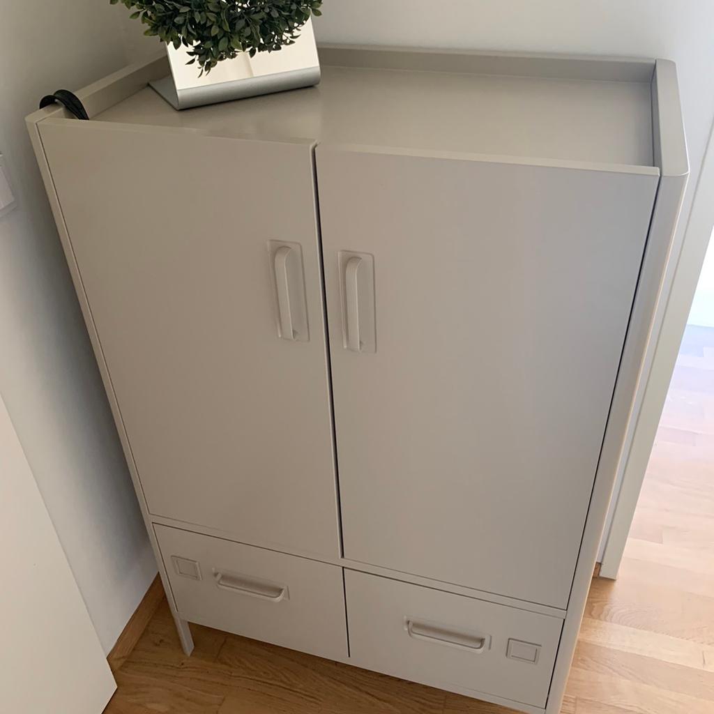 Ikea Idasen Spind kasten/schrank in 9020 Klagenfurt für 130,00 € zum Verkauf