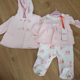 Ted baker girls jacket & outfit 3-6 months.

listing is for both items.

Jacket has no tags but not been worn. all in one outfit is BNWT.

collection from WV11 or CV5. 

delivery also available.