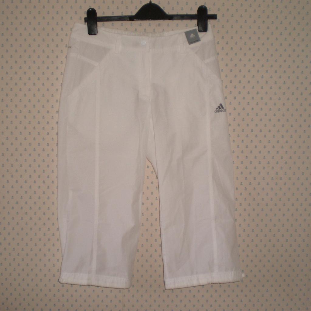 Breeches “Adidas” Clima 365 Performance Regular Fit White Colour New With Tags

ESS WV 3/4 Pant Pants Pantalon Performance Essentials Coupe Standard Clima Lite

Actual size: cm

Length: 70 cm measurements from hips front

Length: 74 cm measurements from hips back

Length: 72 cm side from hips

Volume Waist: 74 cm -76 cm

Volume Hips: 87 cm -89 cm

Size: 10 (UK) Eur 36/38,US S

65 % Polyester
35 % Cotton

Made in China
