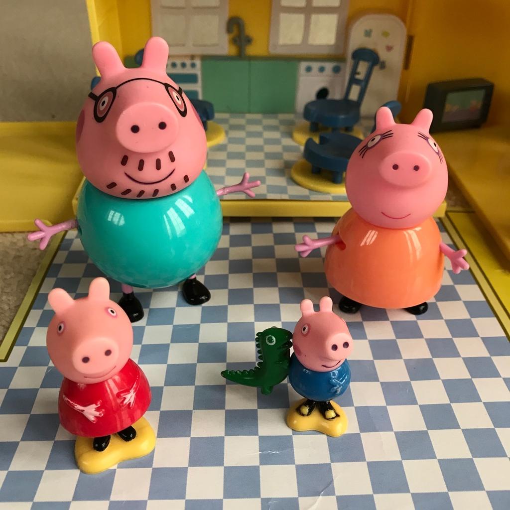 * PEPPA PIG DELUXE PLAYHOUSE * in Maidstone for £15.00 for sale | Shpock