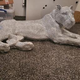 large lion leopard silver detailed