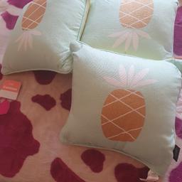 new 3 cushion never be used from home primark