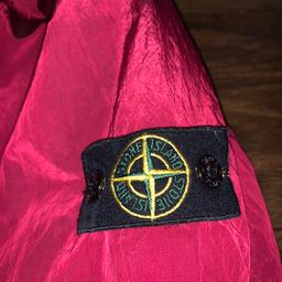 Stone island bomber jacket in burgundy age 12 worn twice in excellent condition 
100% authentic