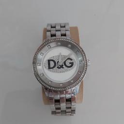D&G Uhr schwarz 25 Euro
D&G Uhr silber 25 Euro
Swarovski Uhr 25 Euro
B Uhr schwarz mit Strass 20 Euro
Alle Uhren funktionieren einwandfrei, eine neue Batterie müsste reingetan werden. Ich verkaufe diese Uhren, da mein Handgelenk breiter geworden ist und ich sie daher nicht mehr tragen kann.