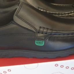 boys 
size 33 size 1 
black . 
brand new 
never worn 
come in the box 
suitable for wedding or school shoes