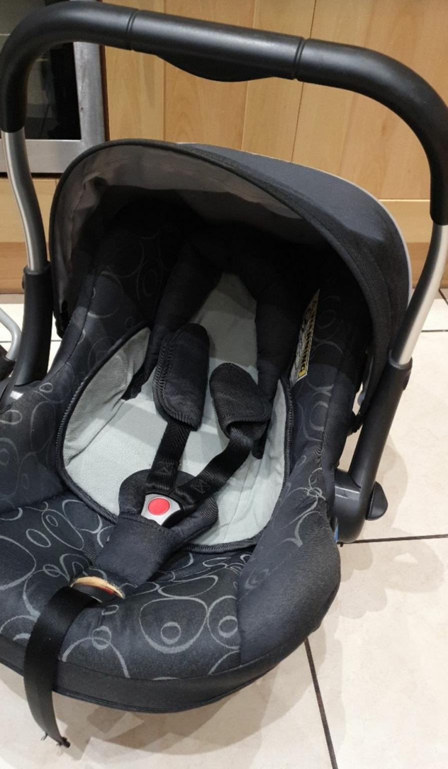 Silver Cross Ventura/Ventura Plus S isofix in WV3 Wolverhampton for £6.