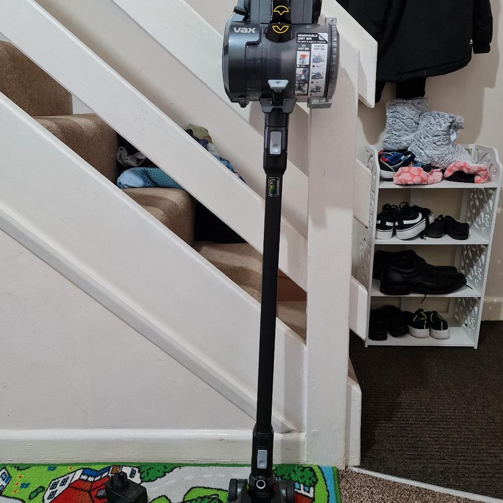 vax blade 2 max cordless vacuum in ST2 Hulton für £ 70,00 zum Verkauf