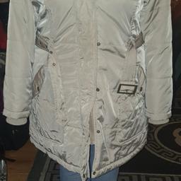 Selling for my mum ladies coat size 18 in good condition collect from winyates area