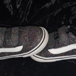 girls glitter vans size 7 
worn handful of times 
Good condition 
no offers 
pick up mottingham