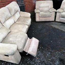 structurally sound 3 piece suite, recliners all work well but would benefit from a clean which is reflected in the price.