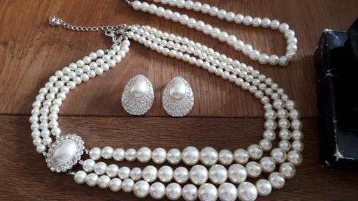 Buy & Sell Norfolk Great Yarmouth - Photos for necklace set