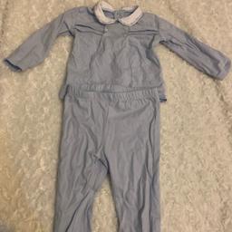 Literally worn once 
Brand Matalan 
Size 9-12 months 
Can be unisex as well