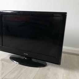 Model: X26/56G-GB-TCDU-UK
26" inch TV
Good condition
Can be used as a PC monitor also
Connections include 3x hdmi, 1x VGA, USB, scart
DVD source is faulty and drive has been removed
TV works fine
No remote but can be controlled by side buttons