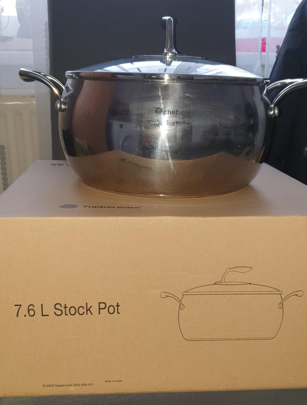 Tupperware 7.6Liter Topf in 3842 Frühwärts für € 60,00 zum Verkauf ...