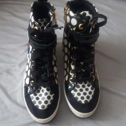 Moschino trainers size 4 excellent condition worn once a few times