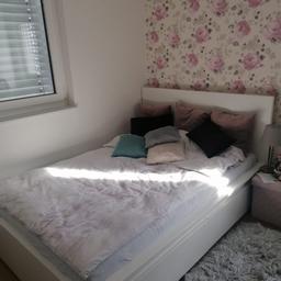 Ikea Malm Bett mit 2 Laden
140x200 cm