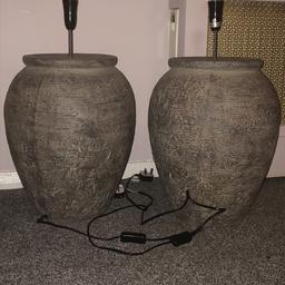 Pair of large stone effect lamps.
New and unused.
Too big for my living room, so they need to go.

Advised elsewhere, so grab yourself a great deal!

COLLECTION ONLY HA3