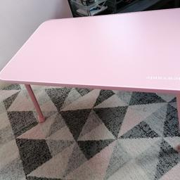 Pink stand up lap desk
Collection