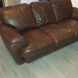 Three seater
Two seater
Brown leather
No rip only marks ( not major)
Needed gone asap
pick up at ws5