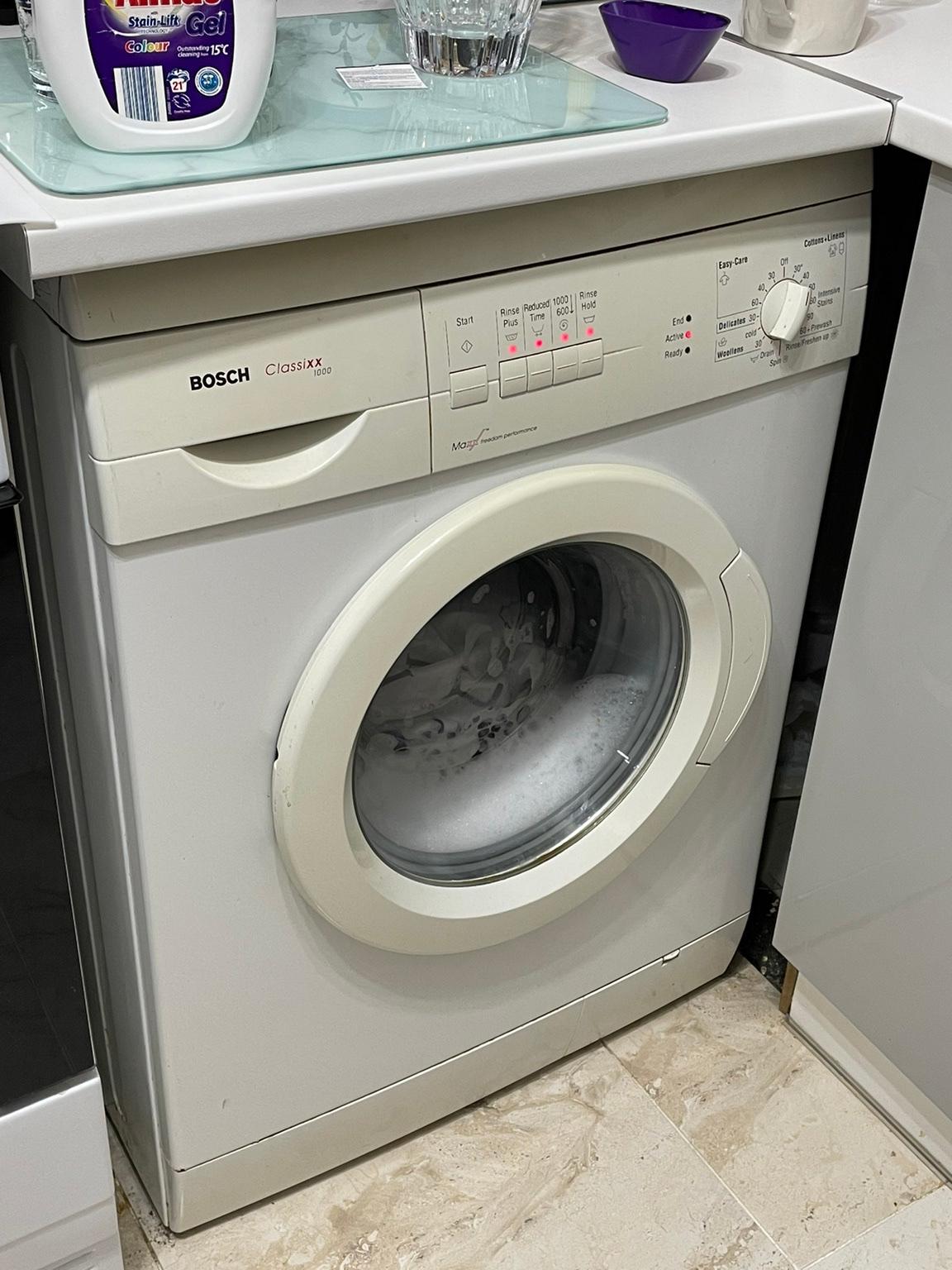 Bosch Classixx 1000 Express washing machine in EN1 Enfield for £50.00