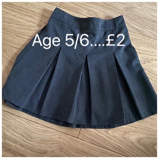 Buy & Sell Essex Thurrock - Essex - Photos for SCHOOL SKIRTS