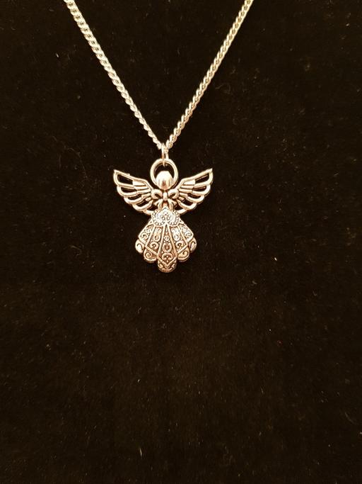 Buy & Sell Kent Tunbridge Wells - Photos for Charity item, New necklace