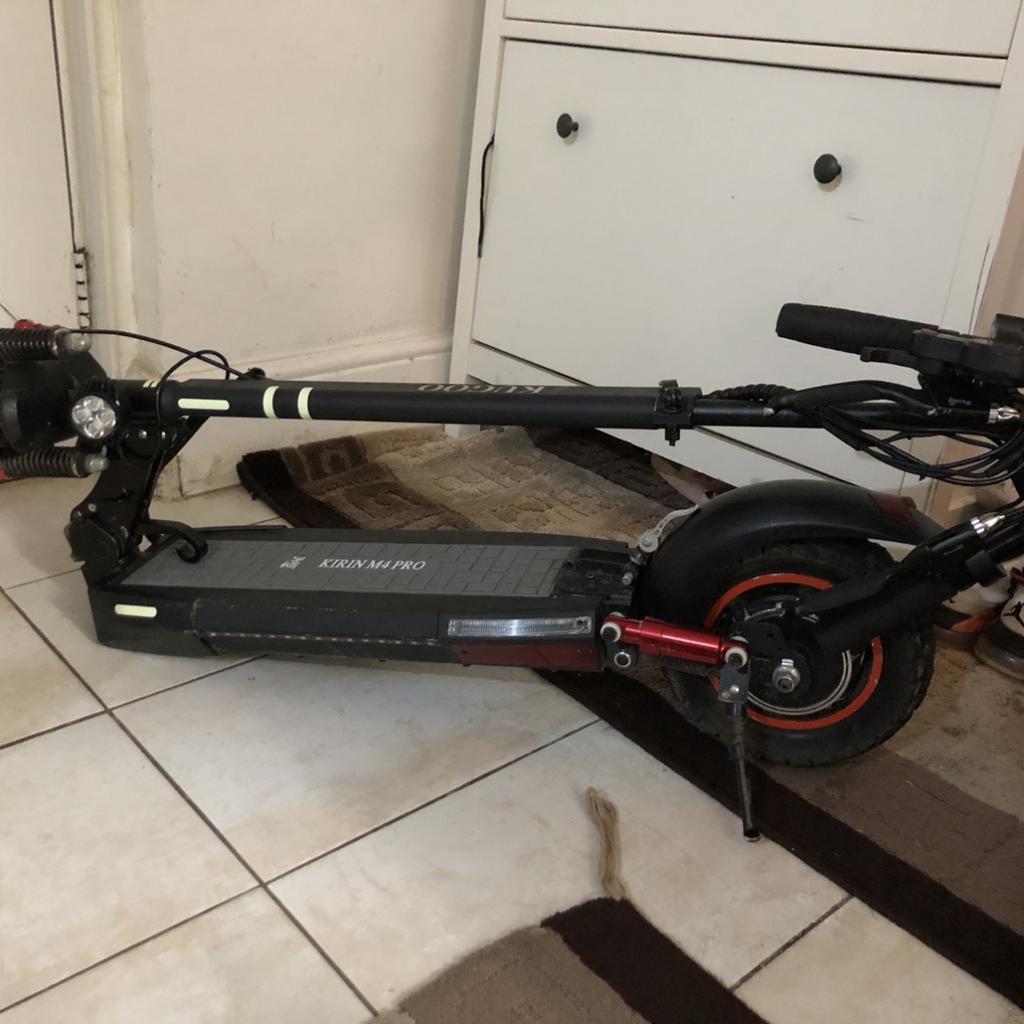 Kugoo Kirin M4 Pro Electric Scooter in TW16 London Borough of