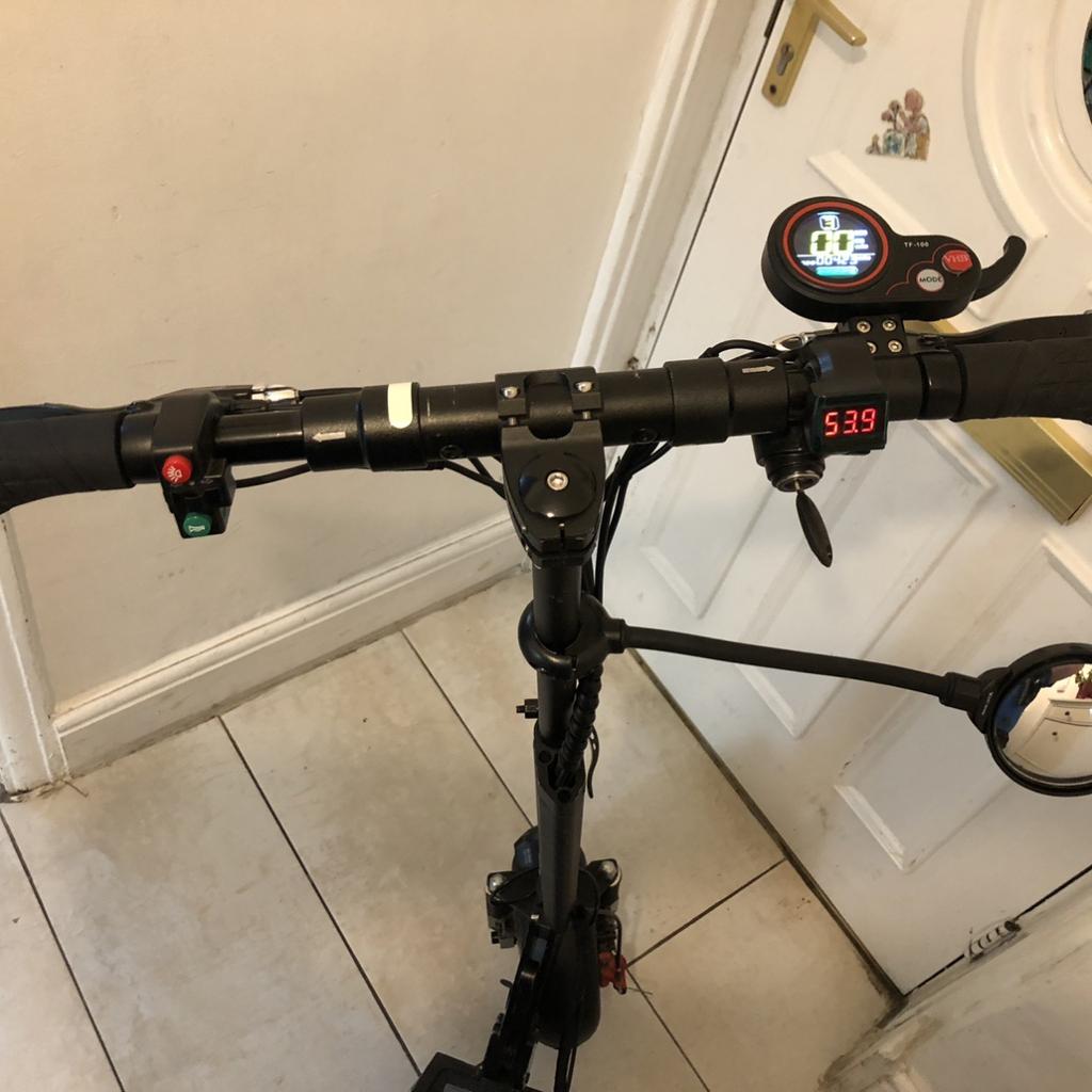 Kugoo Kirin M4 Pro Electric Scooter in TW16 London Borough of