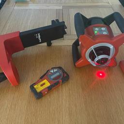 Hilti PRI 2 laser level with wall bracket, remote and distance receiver