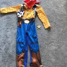 Woody from Toy Story outfit
Velcro fastening at the back 
Sheriff badge also included 
Brown hat  also included see picture 2 
If collected social distancing will be in place
If posted proof of postage will be uploaded on here