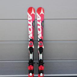 Verkaufe Atomic Ski 110cm inkl. Skistöcke 85cm, Kanten frisch geschliffen und Belag gewachst

**Fixpreis
