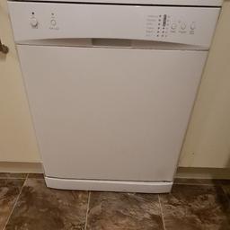 Dishwasher free standing, 0.6m, in good working order, should go ASAP. FREE local delivery.