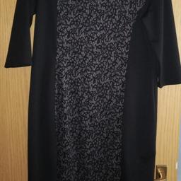 Schwarzes Kleid von manguun in Gr. 46 - neu - Versandkosten kommen noch hinzu oder Abholung in Landau
Privatverkauf  - keine Garantie und keine Rücknahme 
