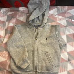 Ralph Lauren grey hoodie
Size 3/4