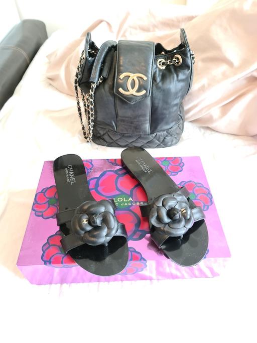 Buy & Sell South East London Southend - South East London - Photos for chanel leather and enamel camellia shoes