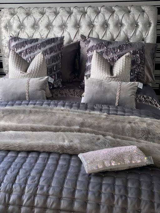 Buy & Sell Thornhill Lees Kirklees - Photos for DOUBLE BED BEAUTIFUL DESIGNED STORAGE BED