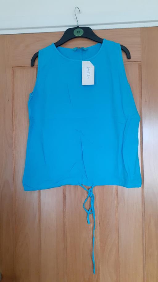 Buy & Sell West Midlands Dudley - Photos for Ladies top