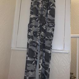 Size 12 
Tall, as they are very long 
Excellent condition