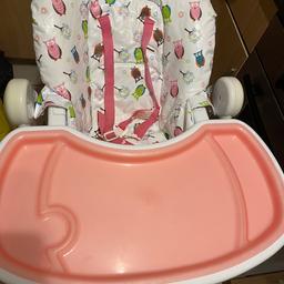 Great highchair height adjustable and reclines removal tray.

Have storage basket for underneath 

Throughly washed and disinfected.

Collection Bishop’s Stortford or Harlow