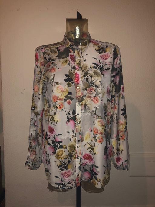 Buy & Sell Merseyside Sefton - Photos for Ladies River Island Flower Blouse Shirt 10